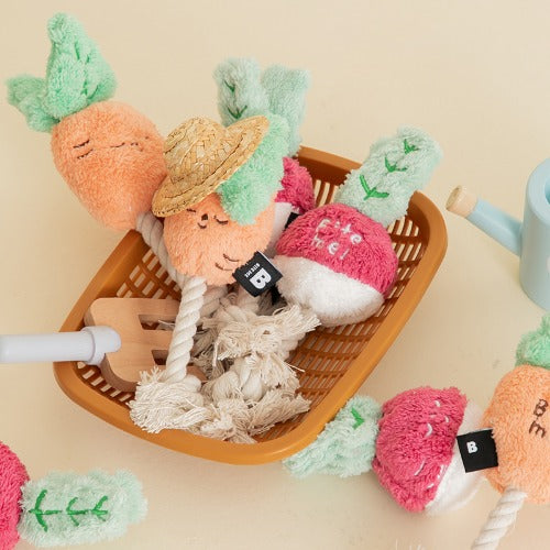 Root Vegetable Tug Toy (2 Designs)