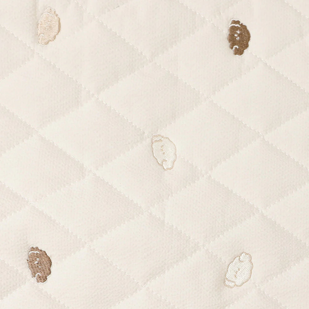 Dog Pattern Embroidered Quilted Mat