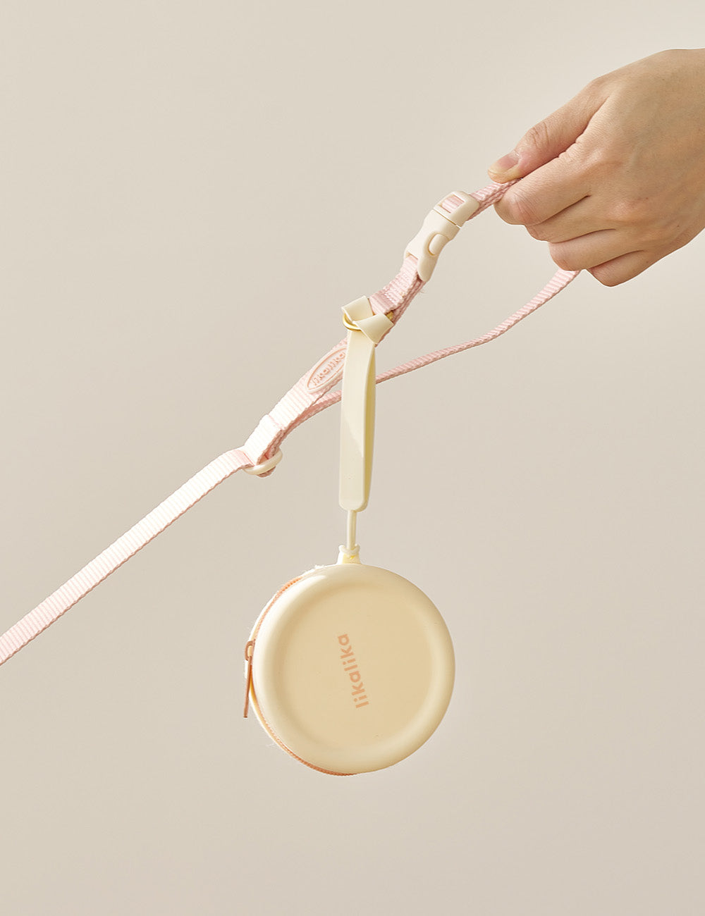 Portable Silicone Yum Yum Snack Pouch - 2 Colors