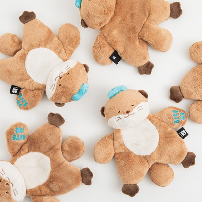 Otter Hug Me Tug Toy