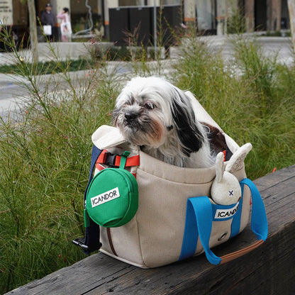 Peek-a-Boo Pet Sling Bag (Melting Cream)